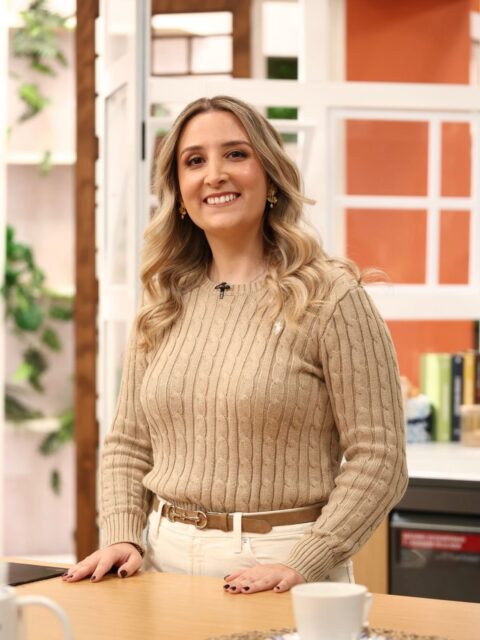 É sempre um prazer ir à casa feliz falar com a @dichavesofficial e o @joaobaiaobaiao 🤍 Hoje o tema foi o impacto da nutrição nas dores de cabeça… Se não tiveste oportunidade de ver podes sempre volta atrás 😘