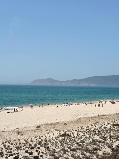 Last memories 💌1. Um domingo no meu sítio preferido
2. Os meus no paraíso 💘
3. Eu de volta ao outfit check
4. Benny a gatinhar 🥹
5. Mais uma ida à casa feliz (gosto tanto!)
6. A perceber como é que a benny está a crescer tão depressa 🥺
7. A minha vida nos últimos tempos 🫠🥰Como é que não me avisaram que depois de termos filhos um dia equivale a uma semana?